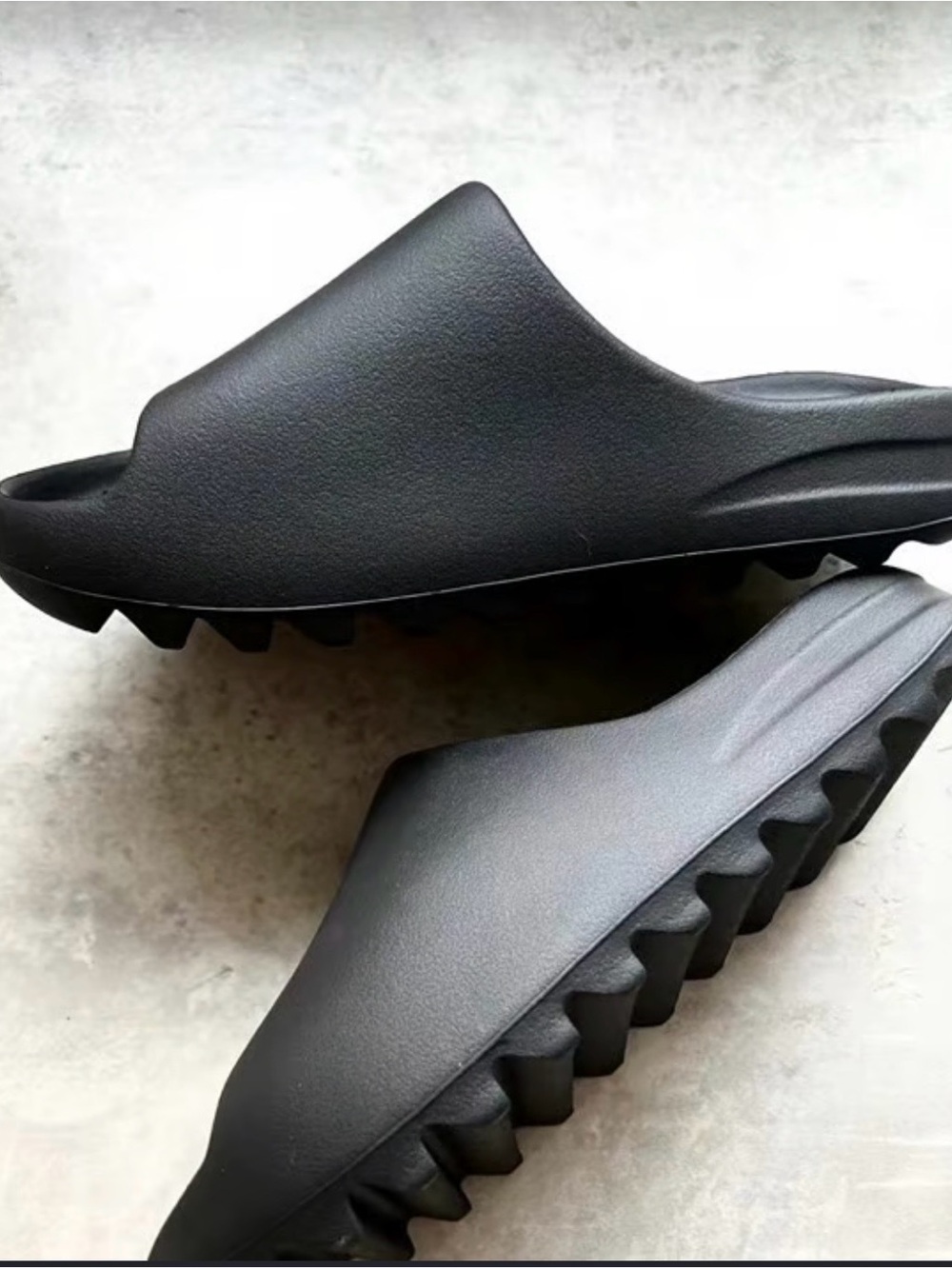 adidas Yeezy Slide In Black-Sz 8